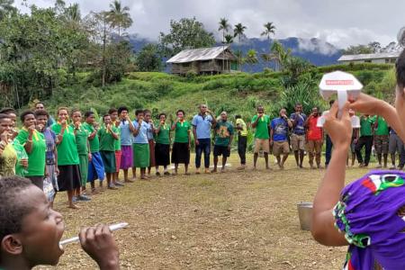 tooth brushing exercise with primary school students