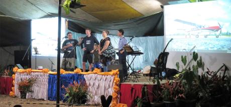 Mt Hagen Community Outreach interview with the Kiwis