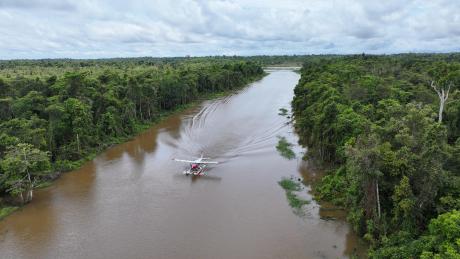 Floatplane in Lake Murray update_Floatplane in Kapikam